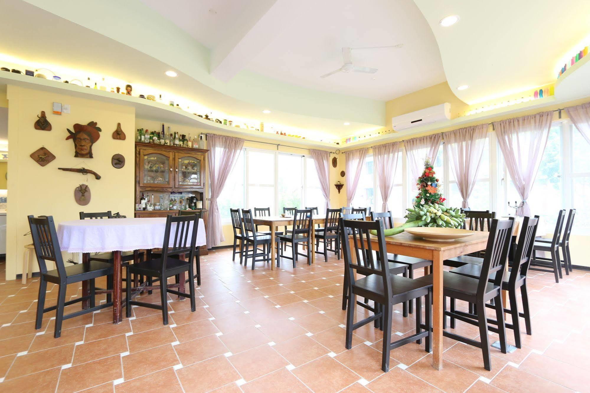 Lung Hill B&B Taitung Екстериор снимка